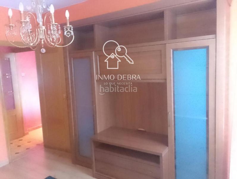 Foto 4ea7f00e-8e65-45c4-94da-aefbf4ecc287. Edificio apartamentos en Pravia