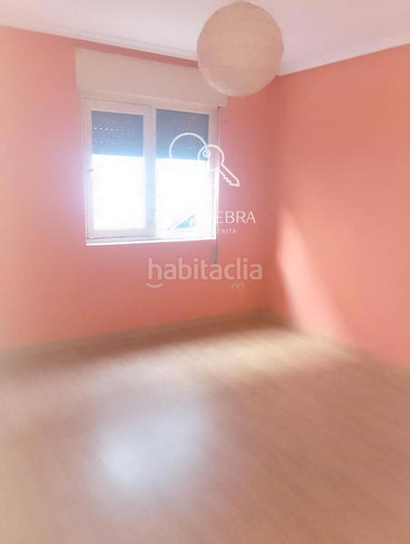 Foto a3312bfd-ec31-4608-b8f2-210d86e1b5ca. Edificio apartamentos en Pravia