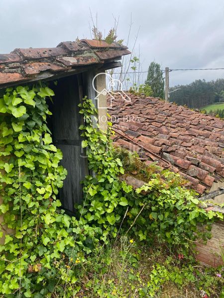 Foto e2fd8fbc-a455-4f0a-9d03-854aff609991. Casa a Pravia