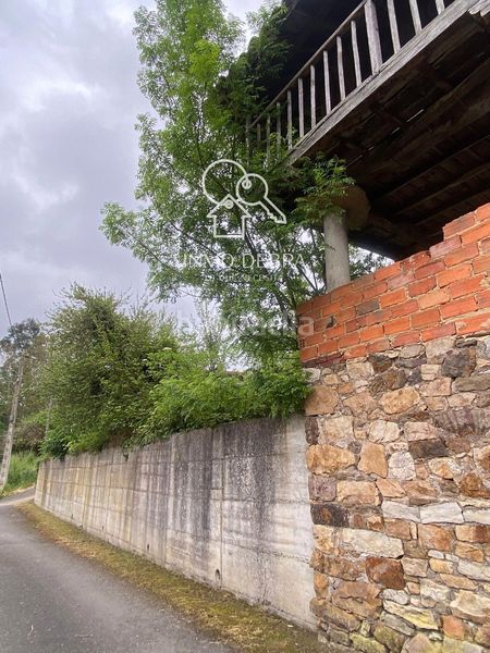 Foto f2b1e5a5-9a2f-4786-946f-6b574ec98739. Casa a Pravia