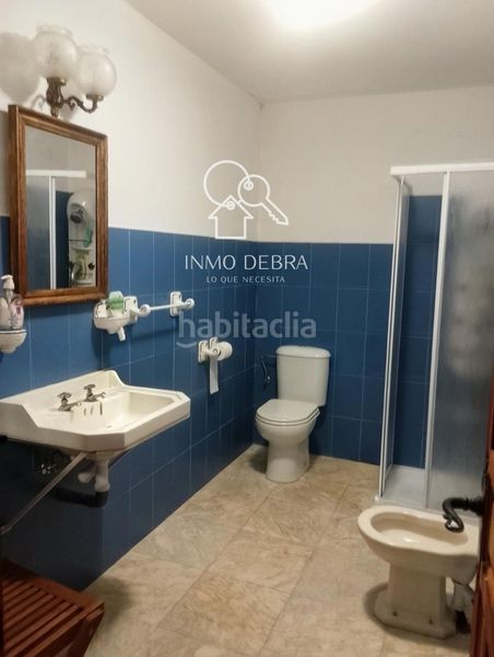 Foto 5b2e2d5b-a0f8-424e-84d1-1e9fbe5b0362. Casa adossada amb calefacció a Cudillero