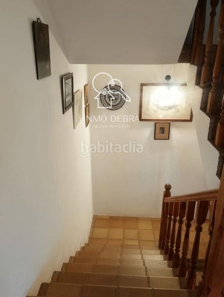 Foto a3e9dd1e-d127-4c9e-9967-12b4085bd6a0. Casa adossada amb calefacció a Cudillero