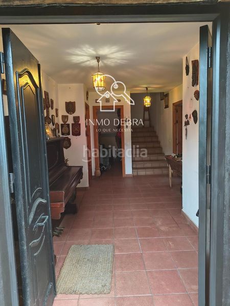Foto a7c0161f-0e9f-4a51-af46-0fed4b73b4ea. Casa adossada amb calefacció a Cudillero
