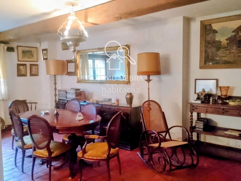 Foto c2f5c82c-8411-4e40-9648-d6e0374092f2. Casa adossada amb calefacció a Cudillero