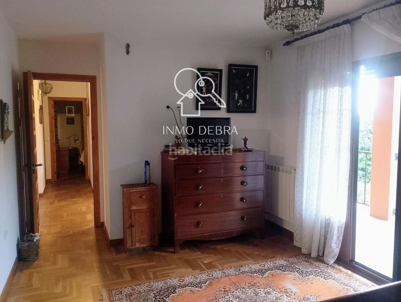 Foto fee6cad4-a57e-4e87-93ed-8e5196777c21. Casa adossada amb calefacció a Cudillero