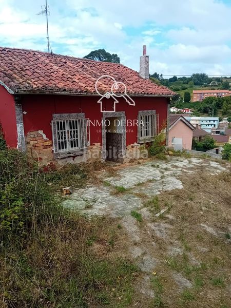 Foto ac117f28-15c2-4917-98af-b16f49101b6e. Casa a Piedras Blancas Castrillón