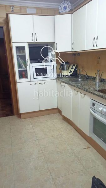 Foto ad7e4d7f-f33b-45df-967a-e5df0888ba86. Piso  ! en Cudillero
