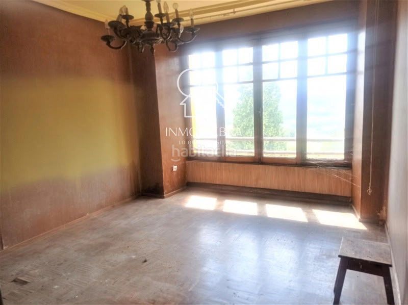 Foto 402ce0bc-6eba-407e-9a0c-33896fb37f04. Casa a Tineo