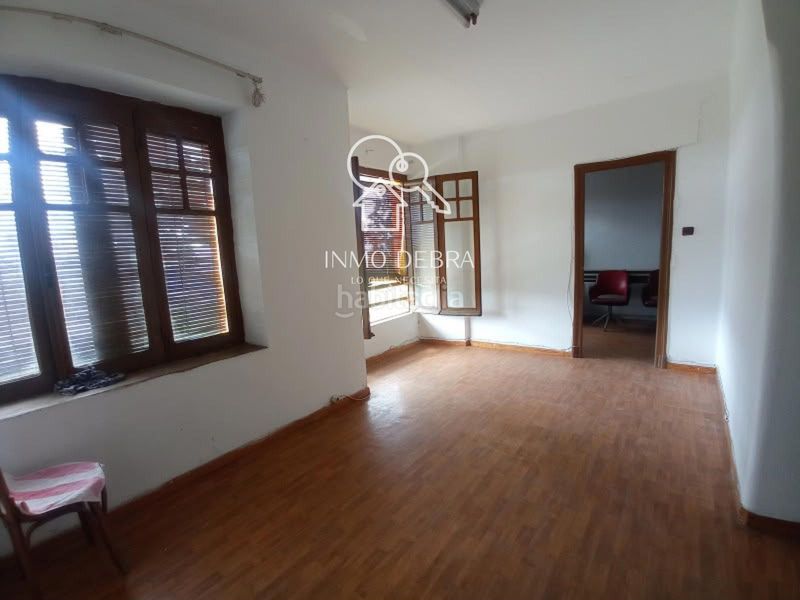 Foto 85b242d4-3ab7-4111-a03f-9684d776386c. Casa a Tineo