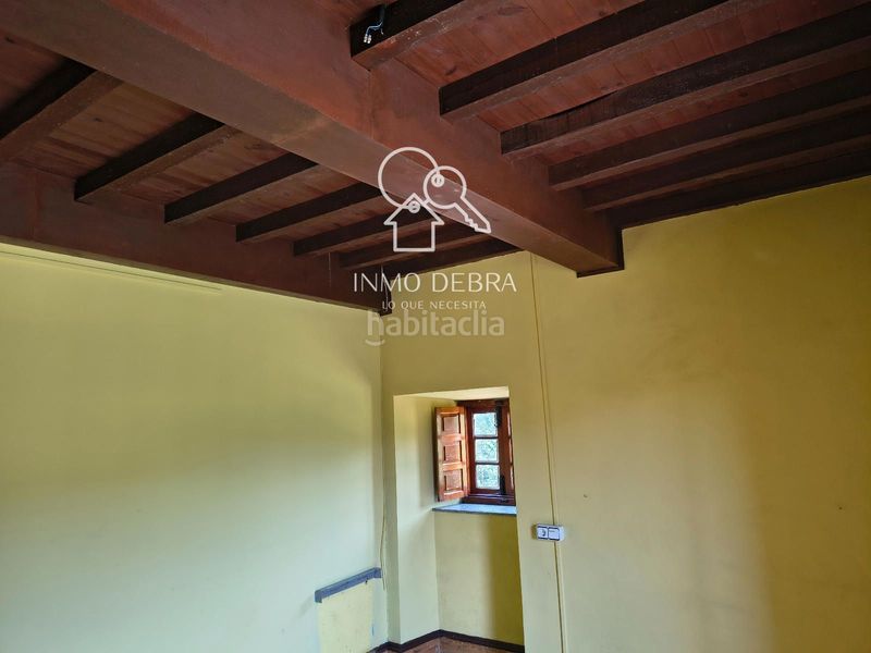 Foto 57e1d219-77b5-4025-831f-98e34eb67070. Casa amb calefacció a Salas