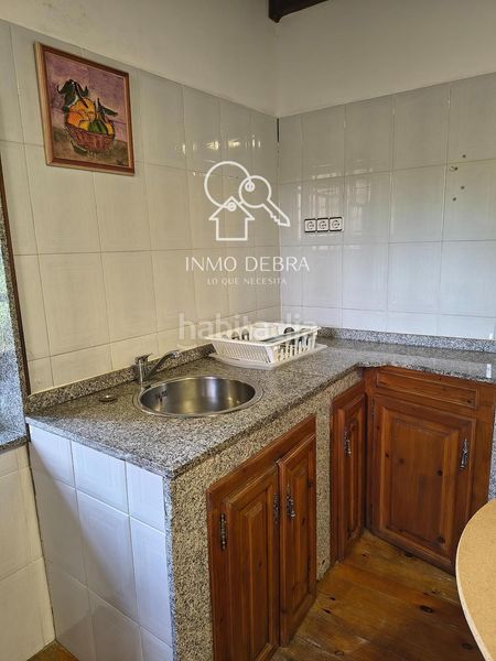Foto 61441182-bde5-4315-b43e-26ae436888b0. Casa amb calefacció a Salas