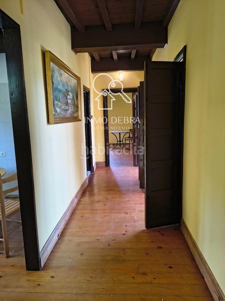 Foto dd651f06-0786-42d5-856d-0e1739f6354c. Casa amb calefacció a Salas