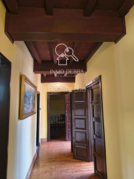 Foto e63439a8-1520-4451-9458-c5fa400ec12f. Casa amb calefacció a Salas