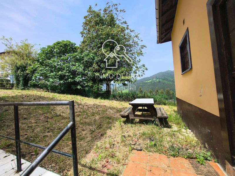Foto e9a3c557-b3b4-4556-ad80-66277d065183. Casa amb calefacció a Salas