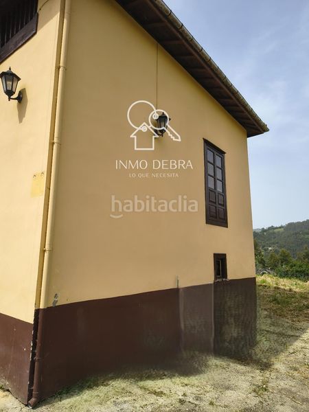 Foto f57c7907-cdd1-41d8-8458-23539ca1817c. Casa amb calefacció a Salas