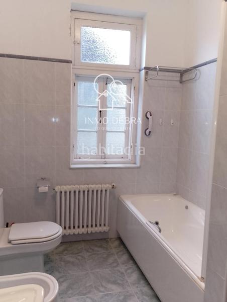 Foto 5e56eca2-bb25-4383-b05f-28a6425622f4. Casa  indiana en Salas