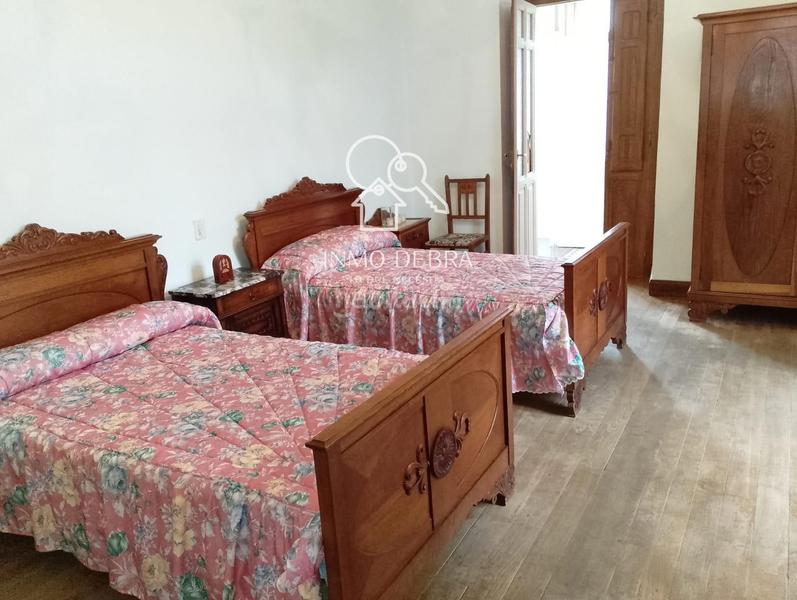 Foto bd2d1cdc-e02f-46c0-9c88-b522ab49d1b1. Casa  indiana en Salas