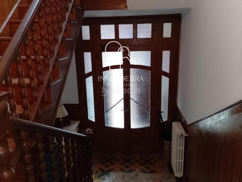 Foto d0d79dd5-b195-47d1-afc4-9c7ad9f6fde1. Casa  indiana en Salas