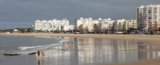 Apartment  Calle caracol. Primerísima línea de playa "la costilla"
