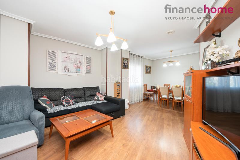 Foto 37bd3d6a-8d36-4247-9f7b-9cb84089bd70. Appartement avec chauffage dans Guardia Civil-Zona Industrial Valdemoro