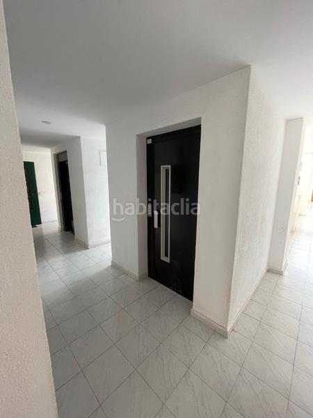 Foto e9730776-bb14-4059-9cf9-41e7f8963e21. Appartement avec parking piscine dans Los Europeos Torrevieja