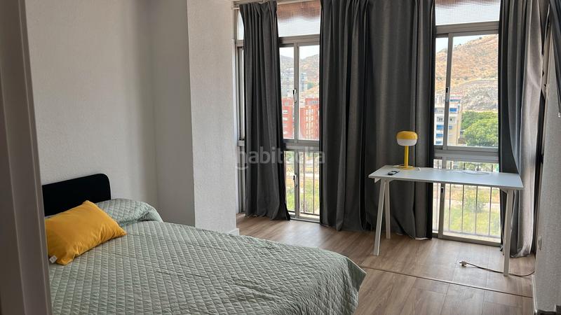 Foto 5ca8eb6e-73d6-43dd-a487-1fc6367da103. Pis a Barrio de Ciudad Jardín Málaga