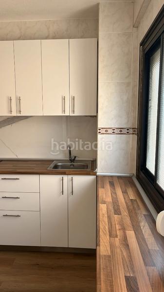 Foto e5b5f172-db38-4c18-9820-e7171f77391f. Pis a Barrio de Ciudad Jardín Málaga