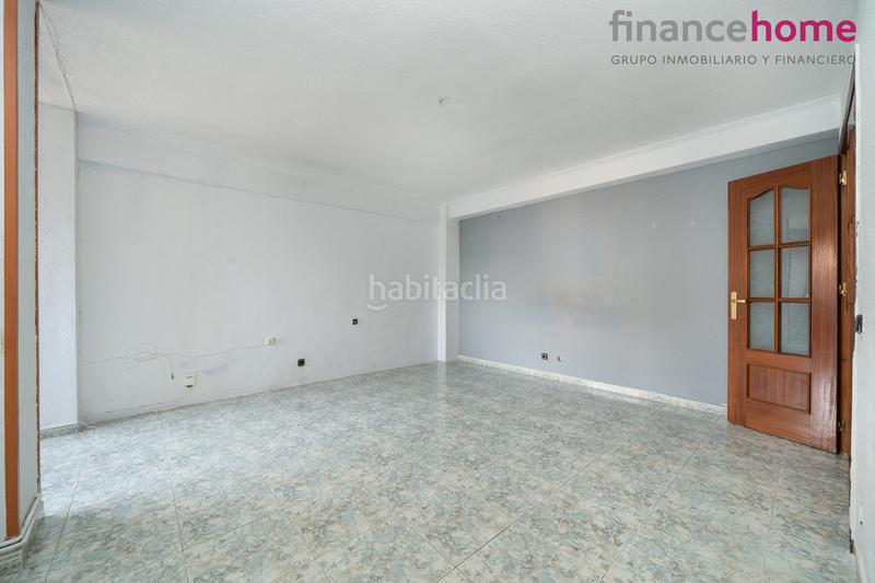 Foto 57e55b05-e83f-4dda-99b7-d2d3c47bbde9. Pis amb calefacció piscina a Virgen del Rosario Torrejón de Ardoz