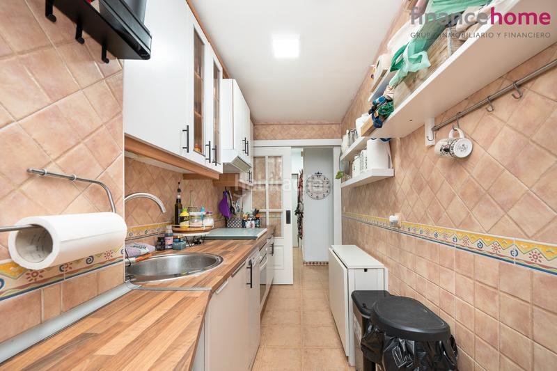 Foto cebe7ca6-cdfa-4259-af35-ebd9ed82e1ec. Etagenwohnung mit heizung in Buena Vista Madrid