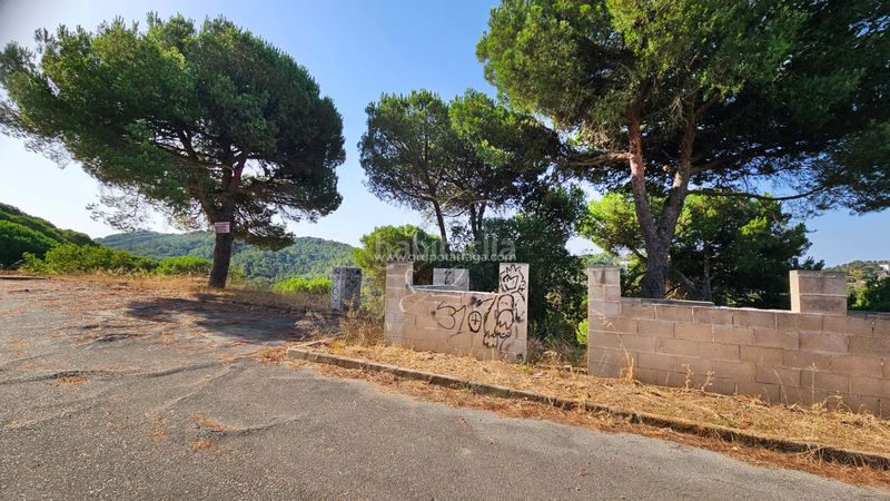 Foto 885ff053-7a9a-417c-83ec-6dca972475a8. Terreno residencial en carrer estels 12 gt_257 espectacular parcela en lloret residencial en Lloret de Mar