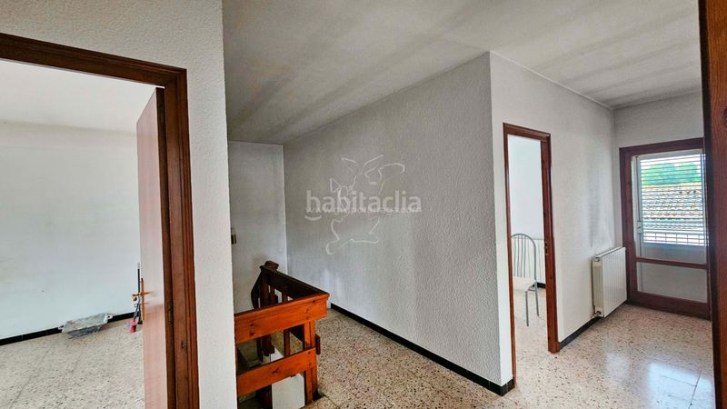 Foto 3f7c8151-06b8-4370-a898-57c9afadcae8. Casa amb xemeneia calefacció aparcament a Centre Vidreres
