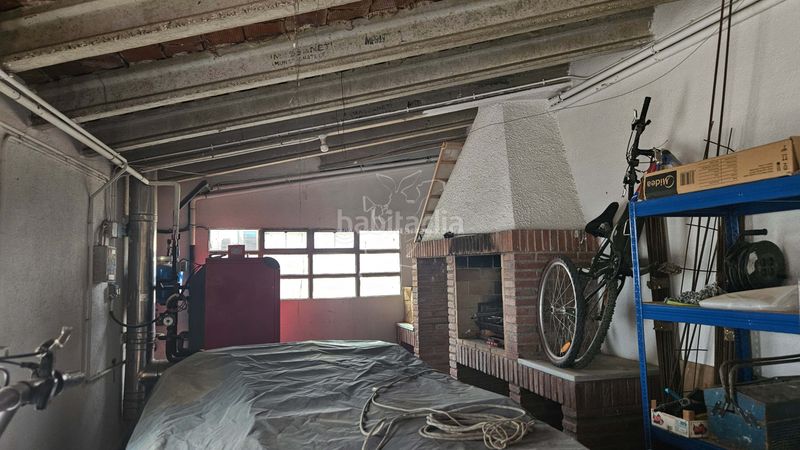 Foto ba704236-83b5-4b80-a501-b681be5a447f. Casa amb xemeneia calefacció aparcament a Centre Vidreres