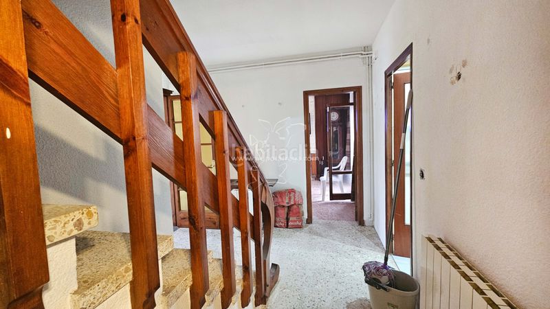 Foto f4c72ed9-e47b-4876-9d68-3a0cd0a5958a. Casa amb xemeneia calefacció aparcament a Centre Vidreres
