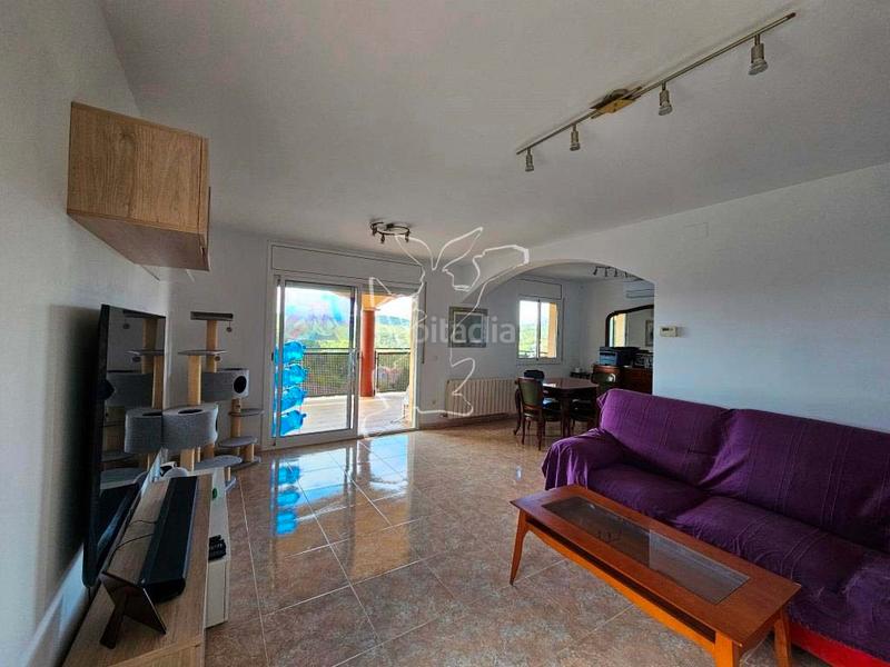 Foto b9fe4146-7a23-4e49-a759-6e40210cef0e. Xalet amb aparcament piscina a Aiguaviva Parc Vidreres
