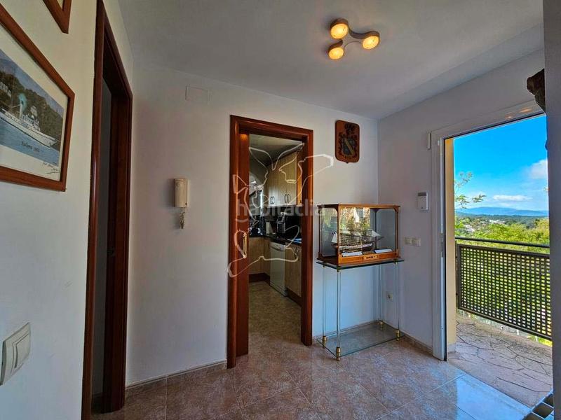 Foto cc62b2df-8999-4335-af3a-3f00f5aeadca. Xalet amb aparcament piscina a Aiguaviva Parc Vidreres