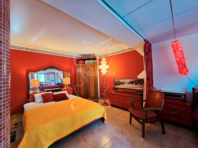 Foto 28f2ee2a-f284-41d4-b5b6-837aa28fe76c. Chalet avec cheminée parking piscine dans Aiguaviva Parc Vidreres