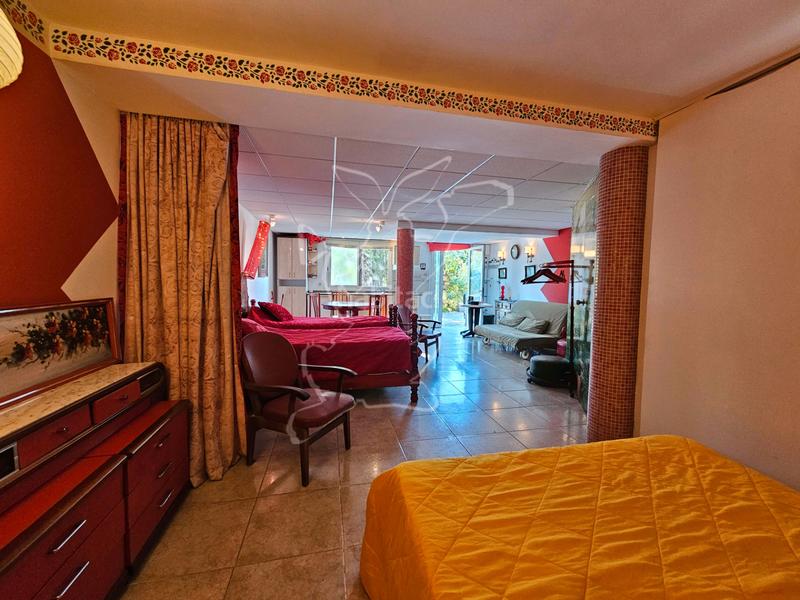 Foto b1f94bb7-ed68-4c3f-be62-bad560128906. Chalet avec cheminée parking piscine dans Aiguaviva Parc Vidreres