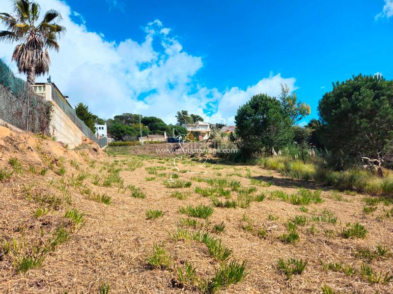 Foto 0cf5b48f-d0a8-418b-9d7a-1f2fcbff4dc1. Terreno residenziale in avinguda rafael albertí 80 in Lloret de Mar