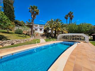 Chalet en Montgoda. Gt_171 increíble casa con vistas al mar y piscina privada en la