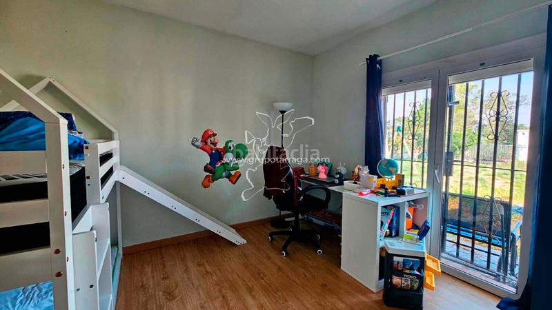 Foto a6bec393-d97d-4edb-8efa-65519c3514a5. Maison avec parking piscine dans Terrafortuna - Puig Ventós Vidreres