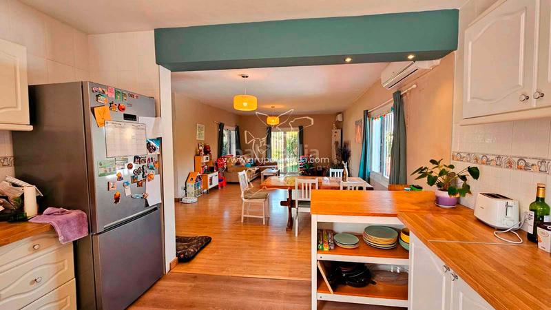 Foto bbdb5e8f-c0d7-430a-ba62-55162a512e64. Maison avec parking piscine dans Terrafortuna - Puig Ventós Vidreres