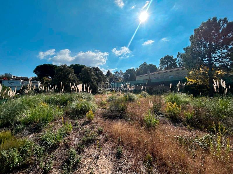 Foto 5c2340aa-71b0-4d85-b5cb-3ad0be3f0a56. Terreny residencial a carrer òrbita 16 a Lloret Residencial - Montlloret Lloret de Mar