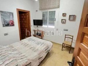 Foto 8287ea89-ed9d-4d2e-bbbc-464b547d1fe2. Casa amb calefacció piscina a Ciudad Jardín Ciudad Real