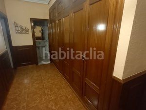 Foto dcf8f8a1-b662-4766-bd94-5c9dbce913b5. Casa a Plaza de Toros Ciudad Real