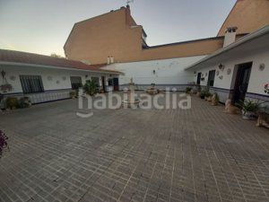 Foto f6a60d56-ac71-41f6-b921-3c31058659c7. Casa a Plaza de Toros Ciudad Real