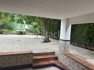 Foto 1086b4c5-7f4f-486b-813e-81ce9afd2633. Casa amb calefacció a La Moreria Ciudad Real