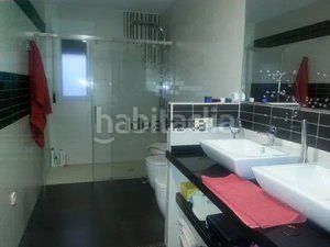 Foto 121fec49-7f6a-4b2e-b26e-f2962bacc7f1. Casa amb calefacció piscina a Ciudad Jardín Ciudad Real