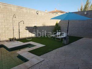 Foto 8523ec0c-56a8-4c4e-a8b2-11f2e9e0e7e0. Casa amb calefacció piscina a Ciudad Jardín Ciudad Real