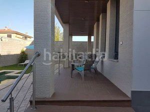 Foto abd45060-20dc-4e37-a720-fea72c25e7f8. Casa amb calefacció piscina a Ciudad Jardín Ciudad Real