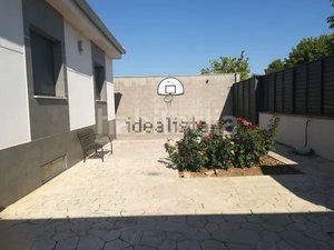 Foto f419cc92-82ae-4244-a60a-02f019170b54. Casa amb calefacció piscina a Ciudad Jardín Ciudad Real